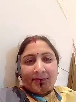 Hotbhabhi 020 online show from April 17, 4:31 pm