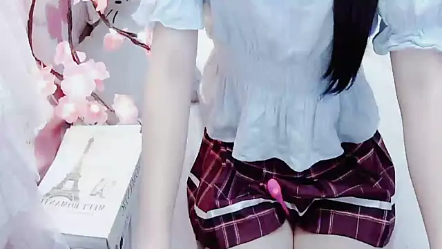 SexyBona online show from June 9, 5:01 pm