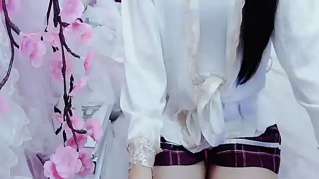 SexyBona online show from June 27, 10:38 am