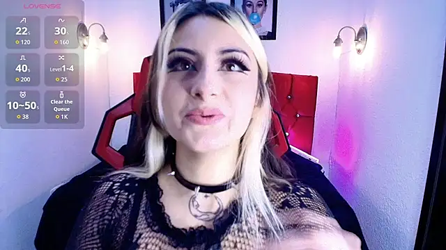 aliceinflames online show from May 6, 9:08 pm