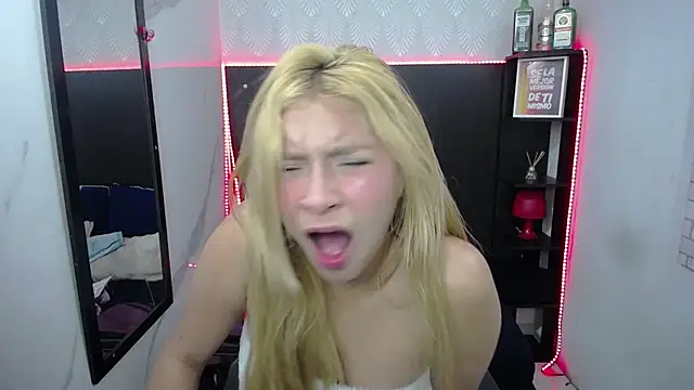 nancy blonde online show from July 10, 1:33 pm