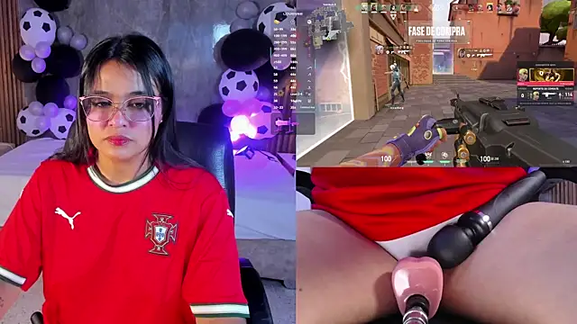 LuciaReid online show from June 20, 2:42 pm