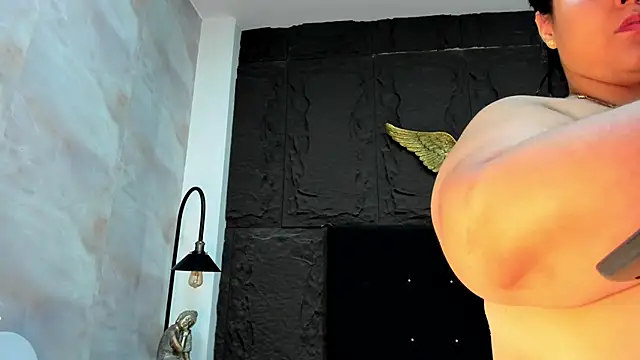 MillaGrey online show from May 12, 11:39 am