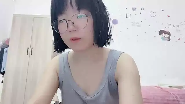 Belle-LL online show from May 21, 2:48 pm