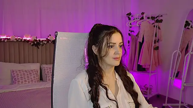 AureliaVane online show from June 23, 3:54 pm