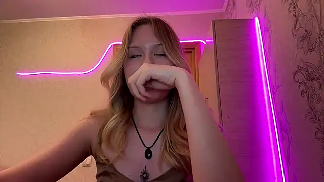 HoneyBlink online show from April 27, 2:25 pm