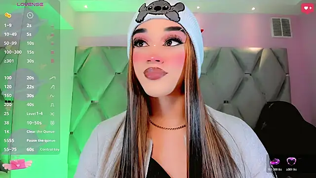 Camila Vasquezz1 online show from May 25, 12:15 pm