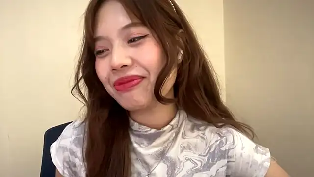 NatalyaBawner online show from April 24, 2:20 pm