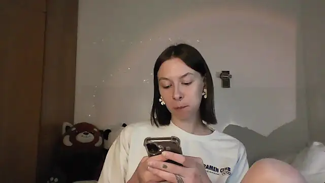 JuicyErika online show from April 24, 8:22 pm