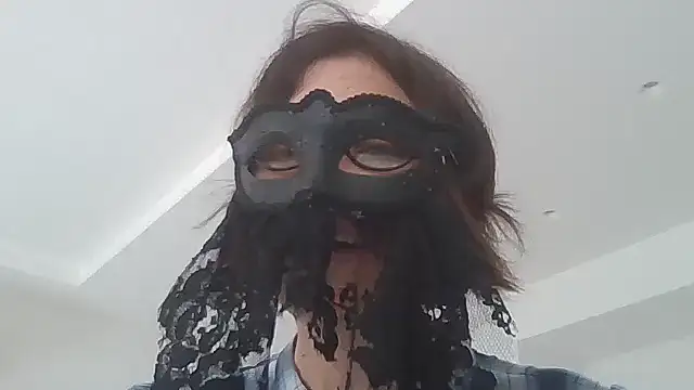 HelenTiAscolta online show from April 28, 1:37 pm