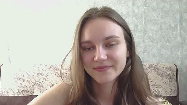 DolcezzaCream online show from May 25, 10:14 am