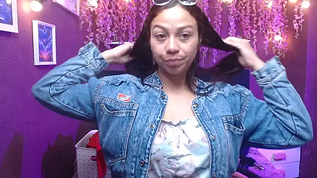 monik299 online show from May 11, 12:51 pm