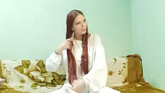 LonaSylvis online show from April 25, 7:33 pm