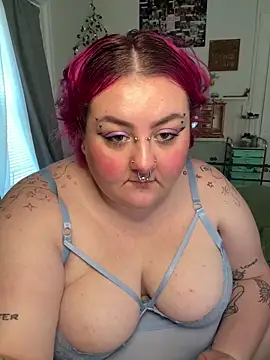 littlesmokeybaby online show from April 24, 10:01 pm