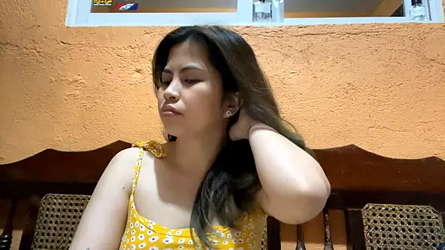 MaryettaRogas online show from April 25, 7:11 pm