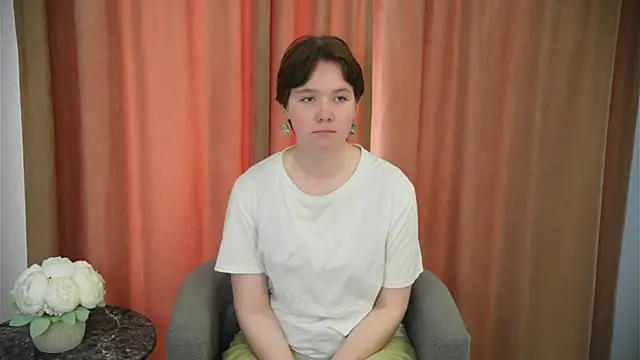 HongLuker online show from April 28, 10:08 am