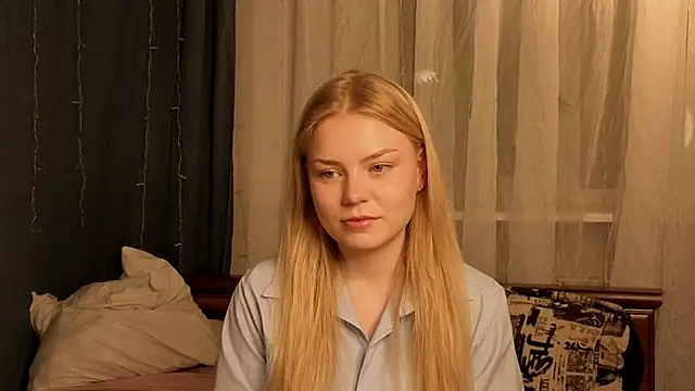 LavonaMadlem online show from May 24, 9:14 pm