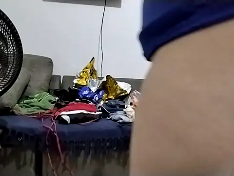 Maeefilha404 online show from April 24, 1:58 pm