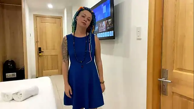 FreeVegas online show from April 25, 5:32 am