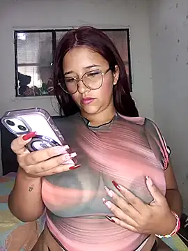 Samiraxs online show from April 27, 1:30 pm