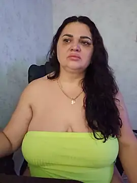 -CUTE-EVVIL- online show from July 3, 7:31 pm