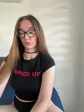 Dianyx online show from May 10, 2:08 pm