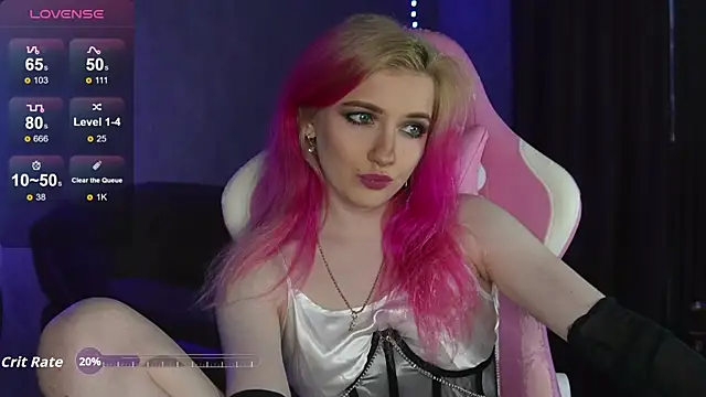 Mercy Noctellee online show from June 15, 5:46 pm