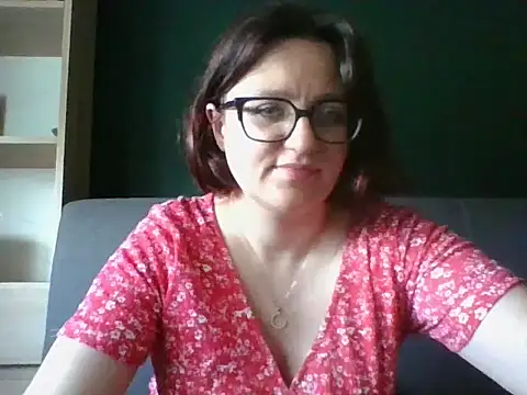 sensual paris online show from June 29, 5:25 am