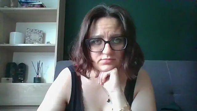sensual paris online show from August 3, 5:22 am