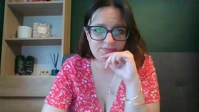 sensual paris online show from July 27, 5:37 am