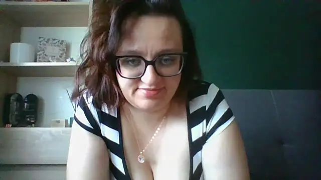 sensual paris online show from July 28, 5:38 am
