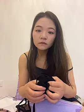 xiaochengzi505 online show from May 1, 10:24 pm