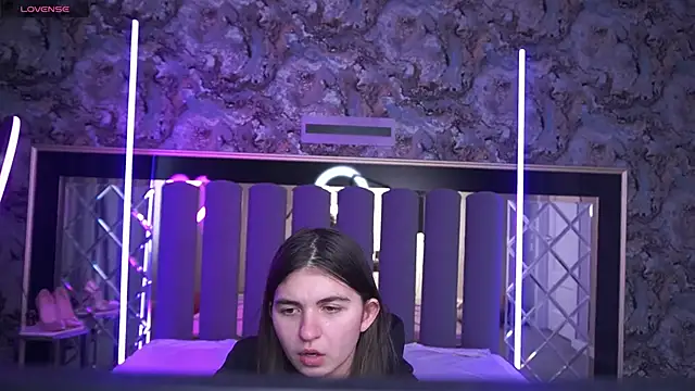 LizaTiffanya  online show from April 28, 10:08 am