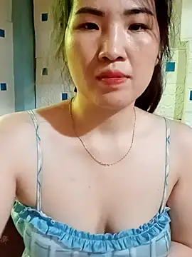 Kee2000 online show from June 22, 8:11 am