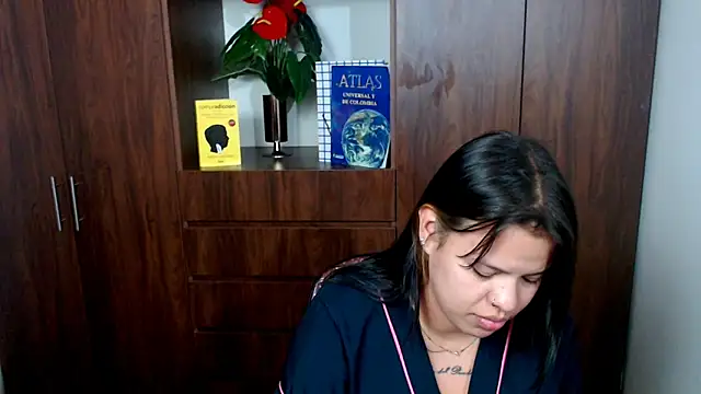 danna emily online show from April 28, 11:41 pm