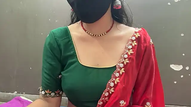 Kanika 76 online show from August 6, 4:14 pm