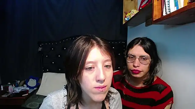 Blair y Briar online show from July 23, 8:50 pm