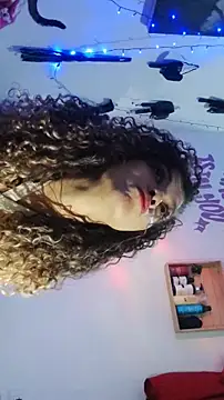 DobleMalicia online show from May 5, 2:47 am