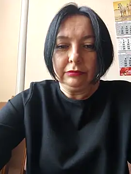 EmmaEmmy40 online show from May 25, 11:42 am