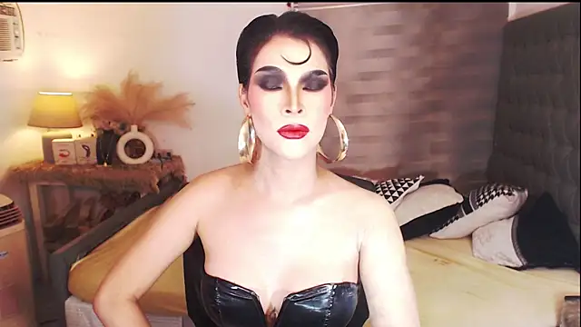 DivineMercyTSx online show from May 5, 4:48 am