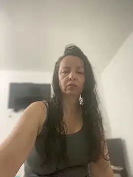 Soy Camila8 online show from June 12, 10:12 am