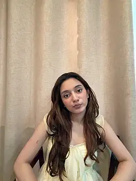 Lilywant online show from June 21, 11:25 am