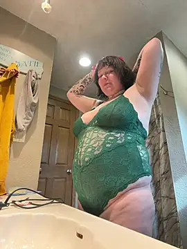 LilithNyxx online show from May 5, 2:31 pm