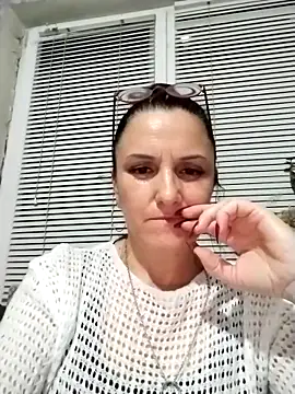 MillaMia45 online show from May 13, 8:03 pm