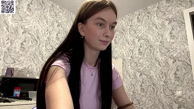 HinaDesire online show from May 11, 9:12 pm