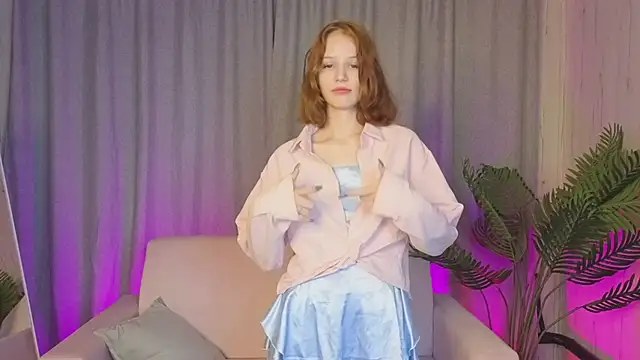 AliceJohansone online show from June 30, 1:38 am