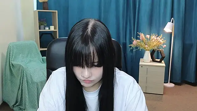 MelaineCore online show from May 11, 5:42 am