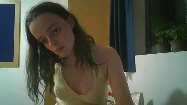 goddesslucyy online show from May 23, 10:41 pm