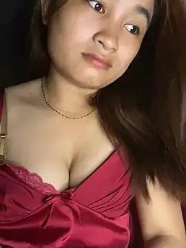 Cute-Sexyy online show from July 3, 2:01 pm