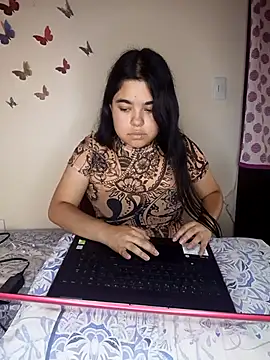 MiiaHott W online show from June 12, 3:53 pm